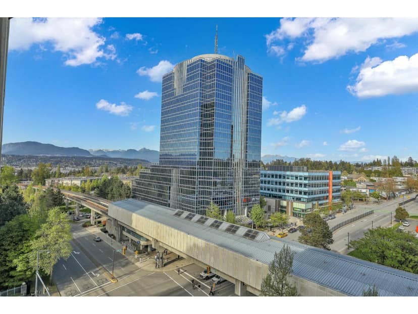 1011 10777 UNIVERSITY DRIVE, Surrey, photo 2