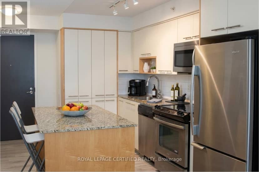 809 - 5 Valhalla Inn Road — photo 14 of 16