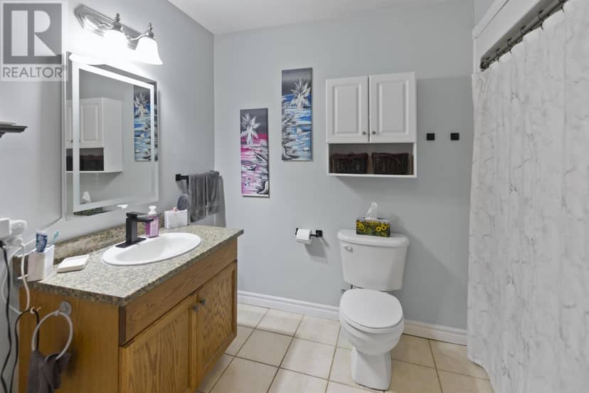 8 17 Heatherway Drive — photo 9 of 12