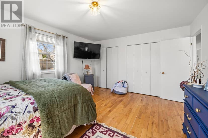 1 Braemore Avenue — photo 24 of 40