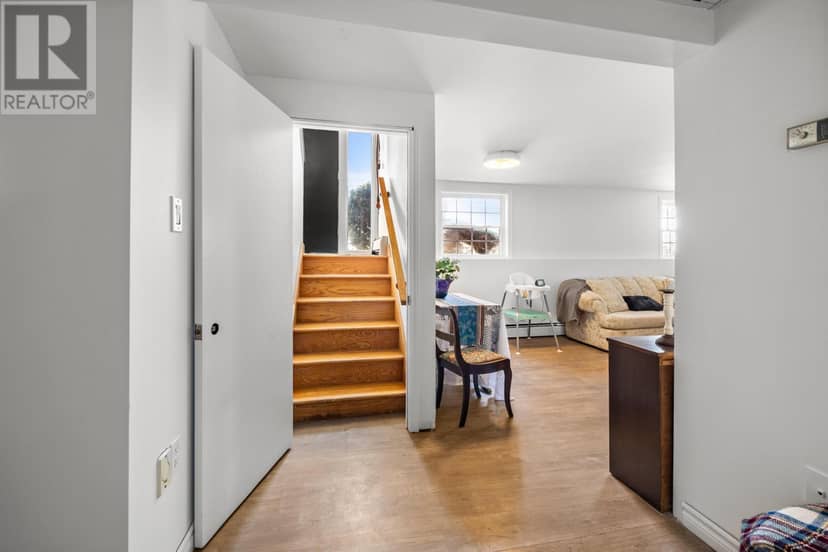 1 Braemore Avenue — photo 38 of 40