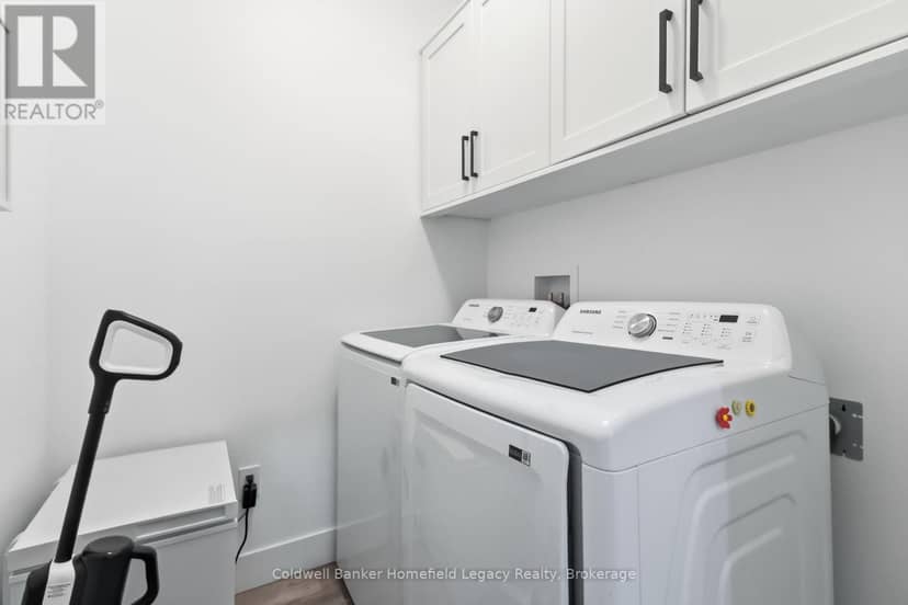 133 Egan Avenue — photo 10 of 40
