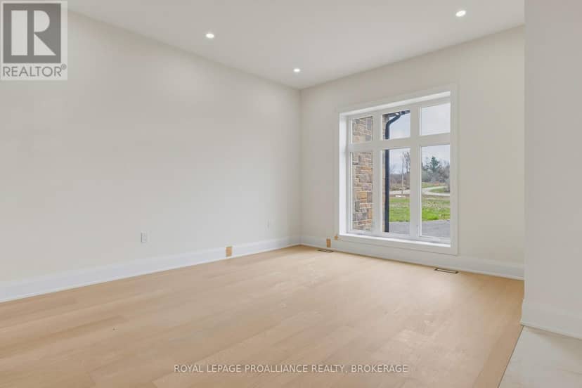 138 Hineman Street — photo 2 of 40