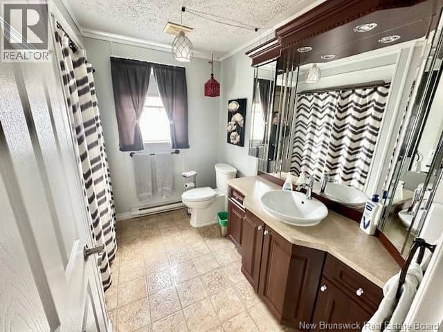 61 Maple Green Crescent — photo 7 of 11