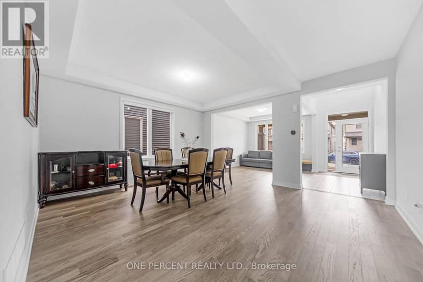 1016 Showman Street — photo 4 of 25