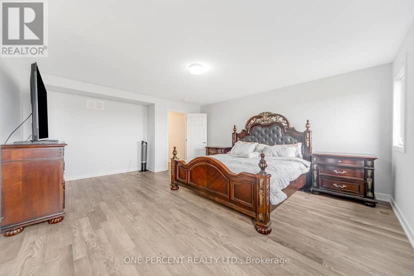 1016 Showman Street — photo 15 of 25