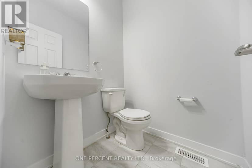 1016 Showman Street — photo 7 of 25