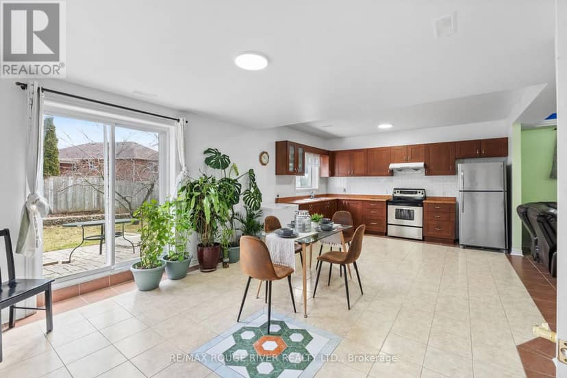 766 Munson Crescent — photo 33 of 40