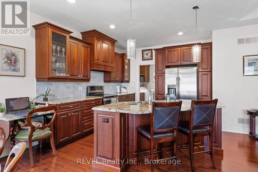 32 Magnolia Lane — photo 10 of 31