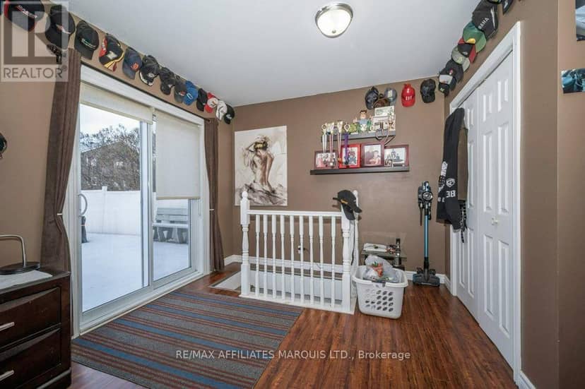 25 Church Street — photo 18 of 25