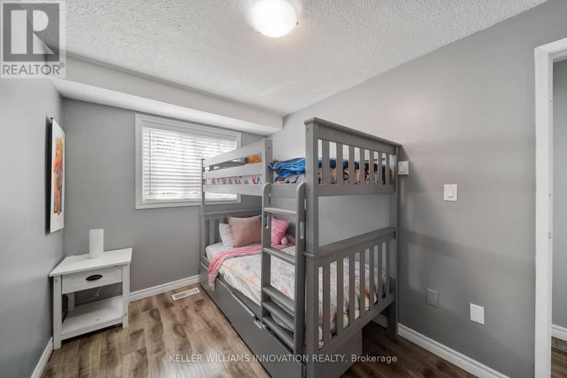 20 - 160 Rittenhouse Road — photo 21 of 39