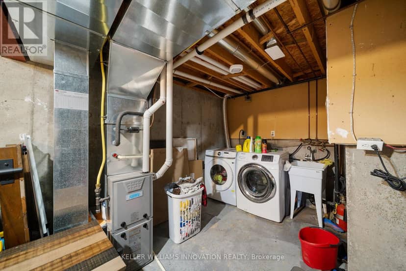 20 - 160 Rittenhouse Road — photo 32 of 39