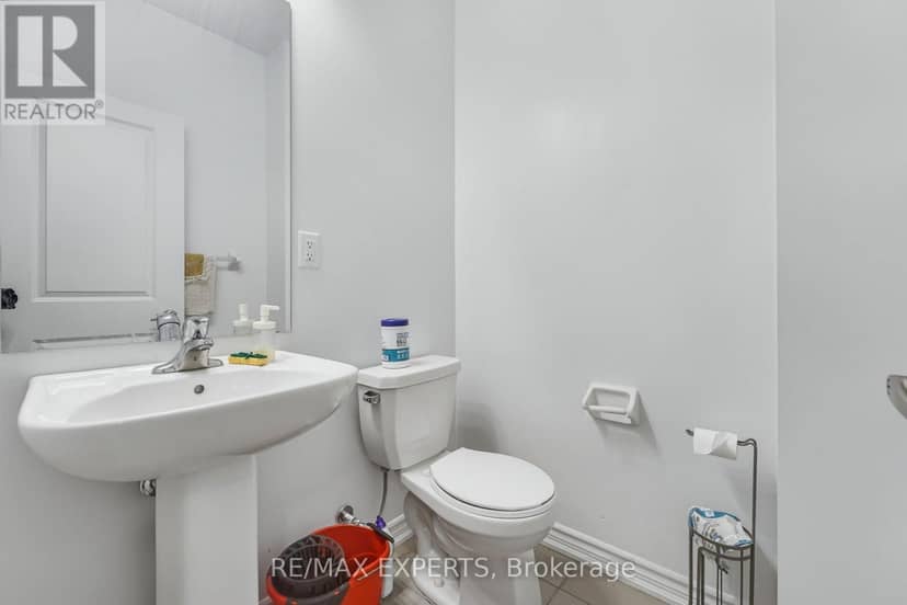 360 Russell Street — photo 16 of 35