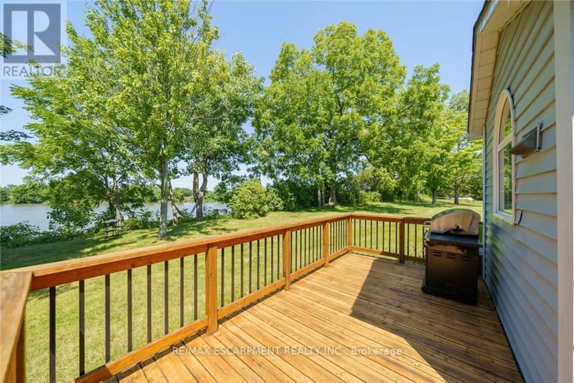 1042 River Road — photo 31 of 40