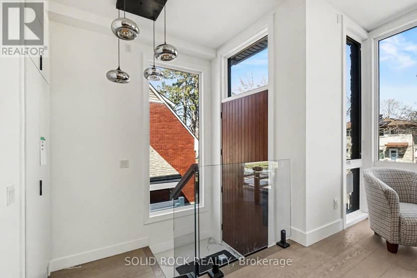 826 Alpine Avenue, Ottawa, photo 3