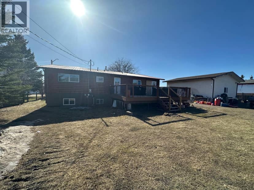 10239 98 STREET, Taylor, photo 2