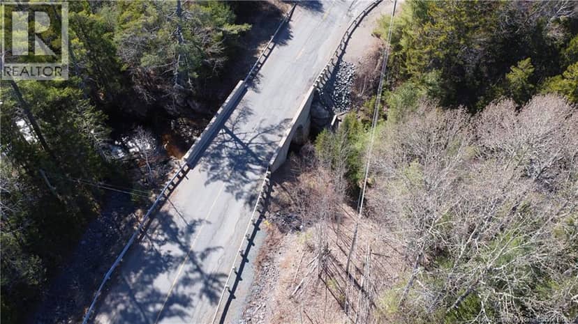00 Route 101 — photo 1 of 22