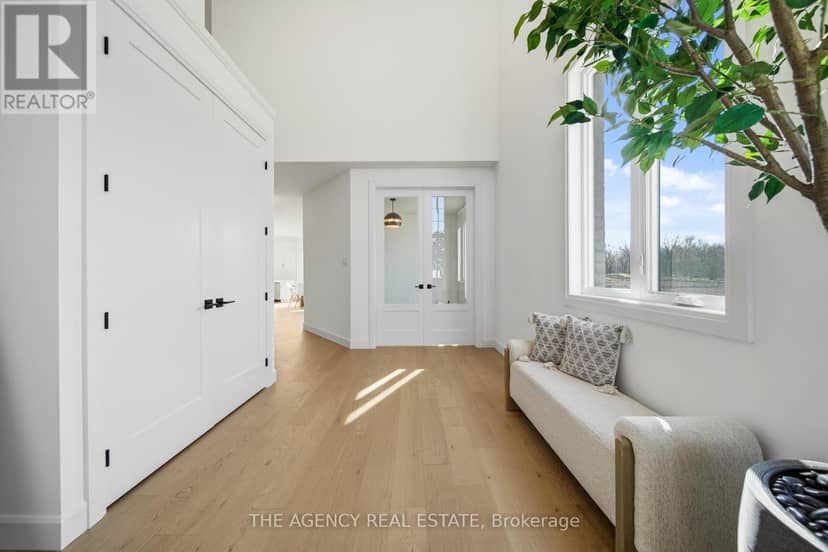 3140 Regiment Road W — photo 4 of 26
