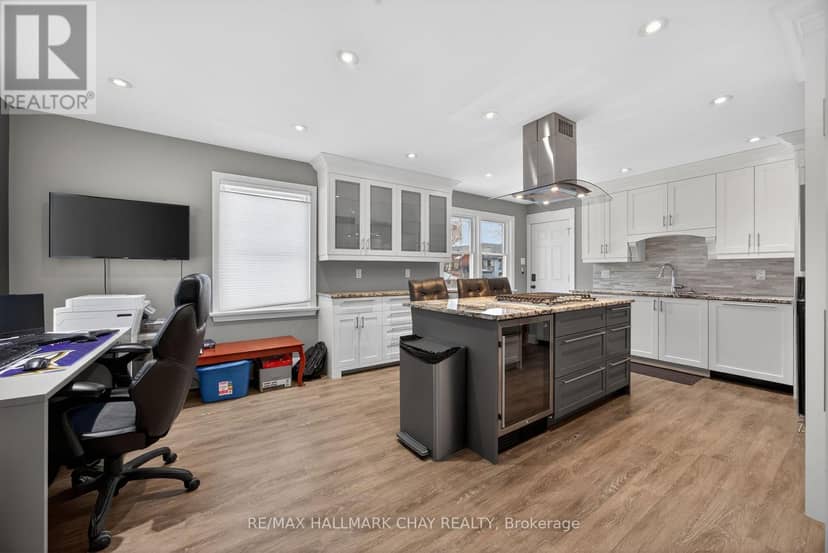 68 Drury Lane — photo 3 of 29