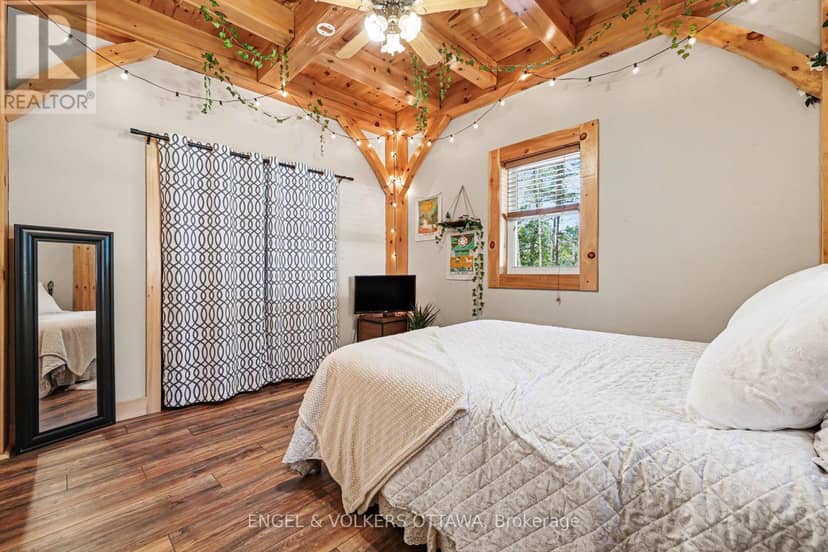1244 Marshall Lane — photo 21 of 40