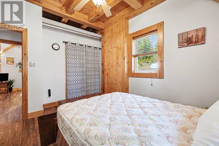 1244 Marshall Lane — photo 25 of 40