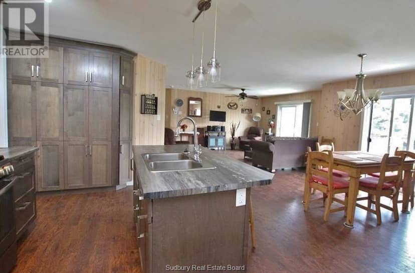 615 Pine Cove Road — photo 4 of 20