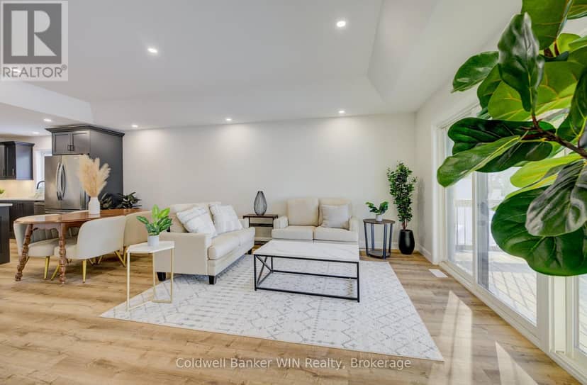 217 Elgin Street — photo 14 of 36