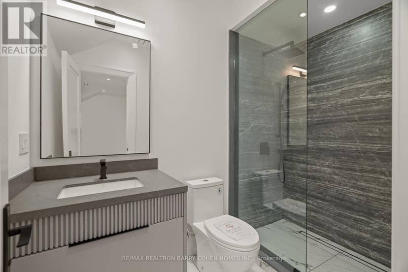 81 Upper Canada Drive — photo 34 of 40