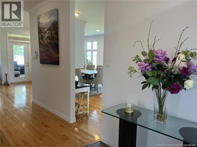 4361 Water Street — photo 20 of 40