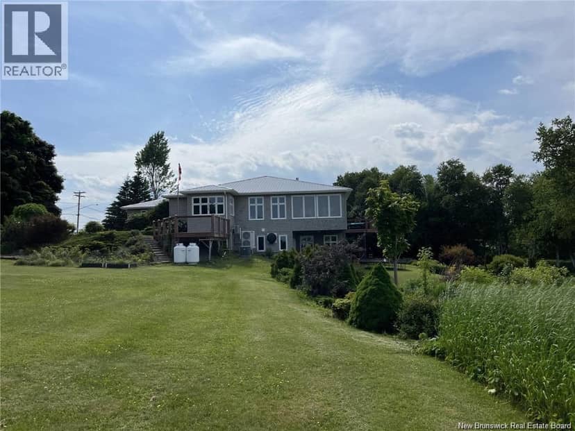 4361 Water Street — photo 37 of 40