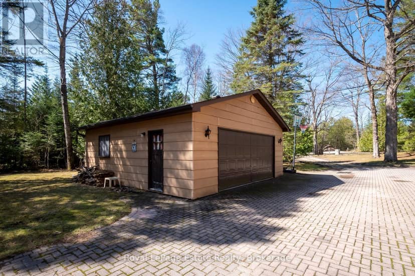 1207 Sauble Falls Road — photo 36 of 40