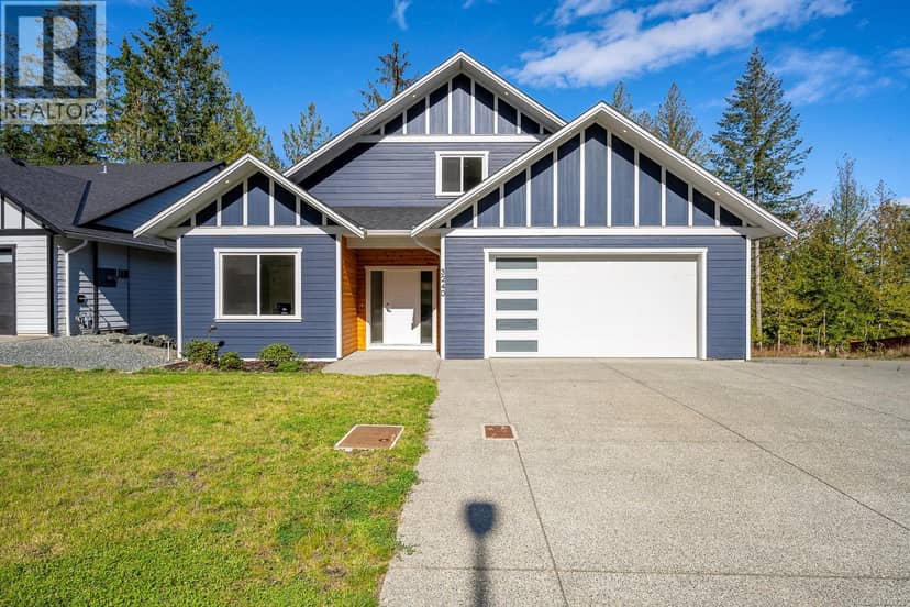 3240 Klanawa Cres — photo 1 of 9