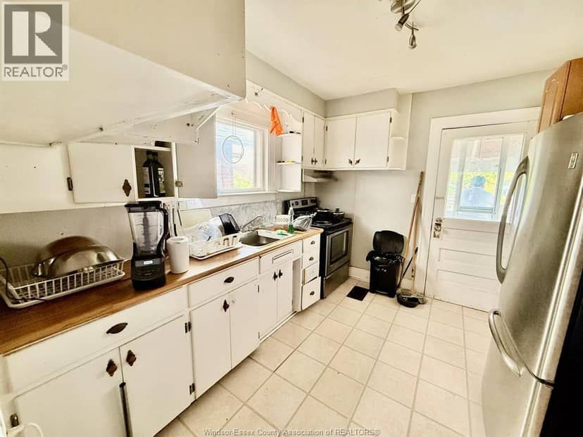 1127 Josephine Avenue — photo 7 of 26