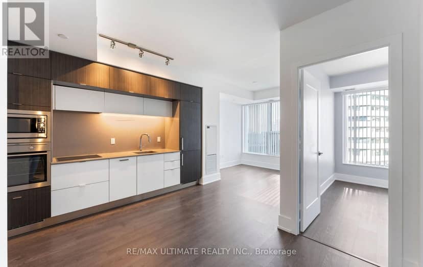 3612 - 10 York Street — photo 12 of 37