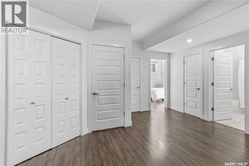 403 Delainey ROAD — photo 33 of 40