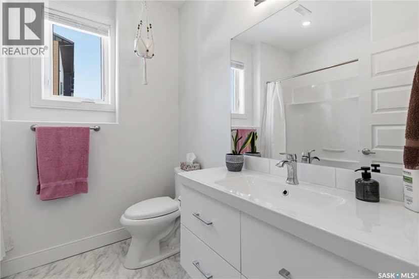 403 Delainey ROAD — photo 40 of 40