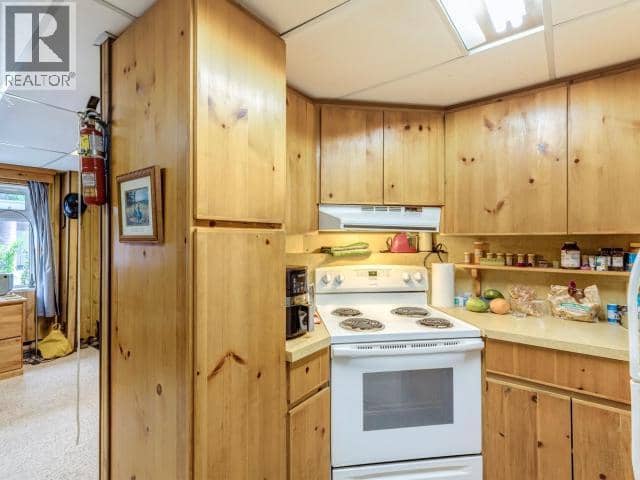 91301 Alaska Highway — photo 20 of 33