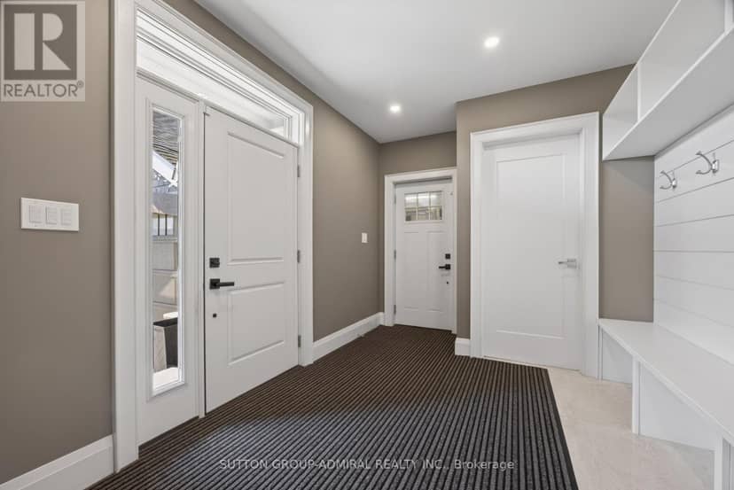 517 Aintree Drive — photo 15 of 40