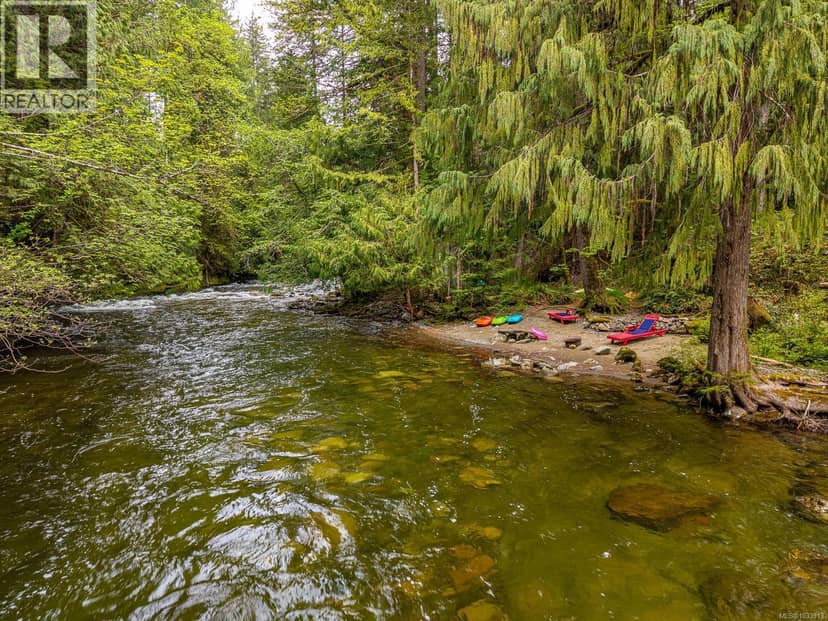 4010 FORBIDDEN PLATEAU Rd, Courtenay