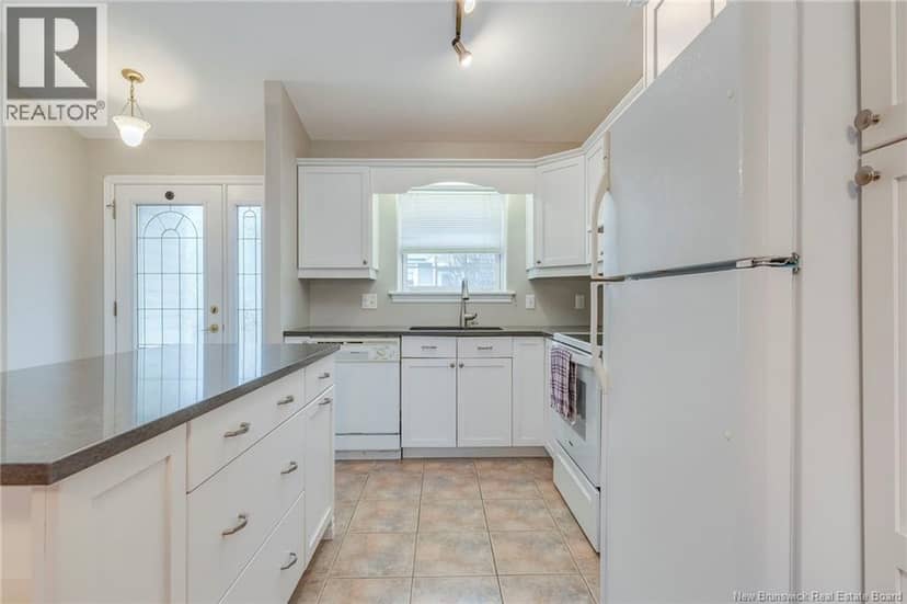 354 Amirault Street Unit# 6 — photo 16 of 40
