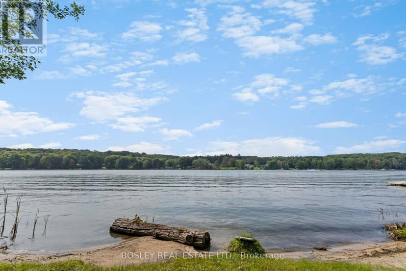 Cottage - 150 Farlain Lake Road E — photo 4 of 20