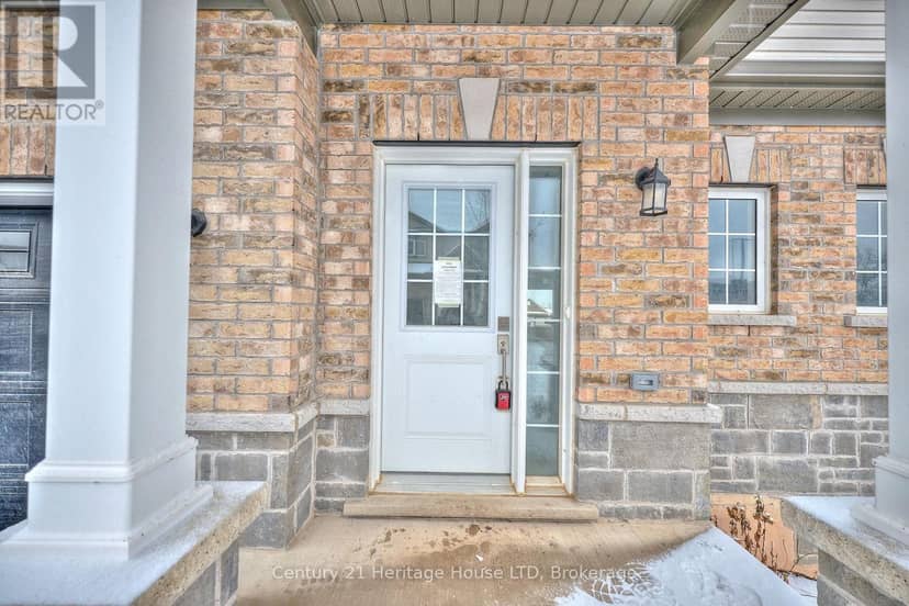 13 - 397 Garrison Road, Fort Erie