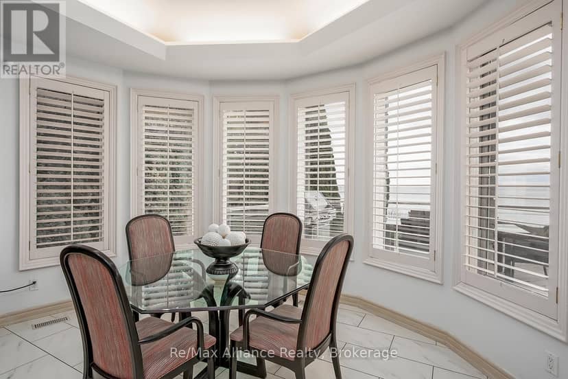 3206 Shoreline Drive — photo 12 of 40