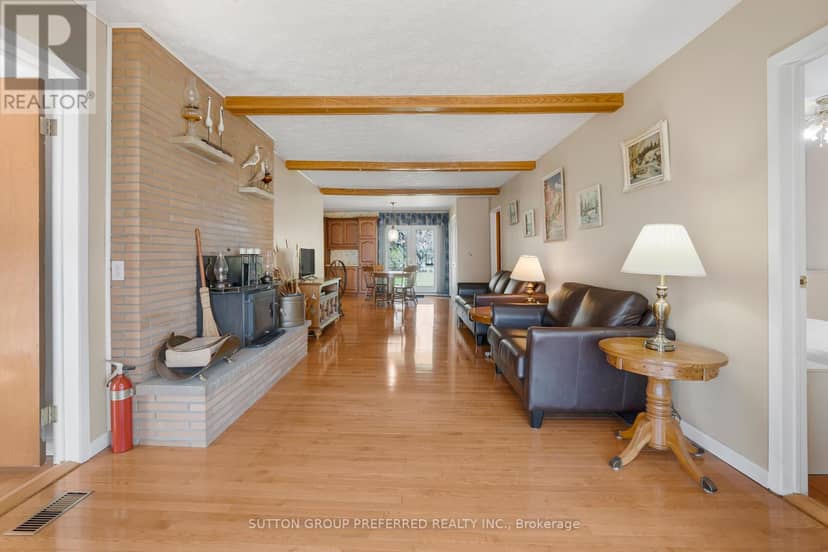 18725 Desmond Road — photo 11 of 40