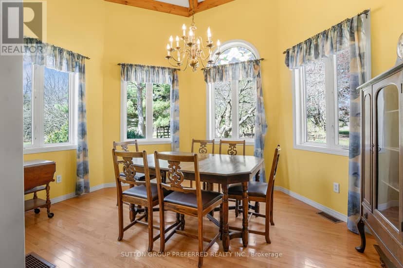 18725 Desmond Road, Chatham-Kent, photo 8