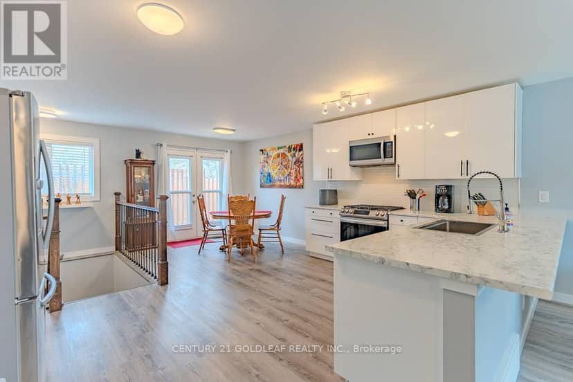 75 Craig Street — photo 7 of 40