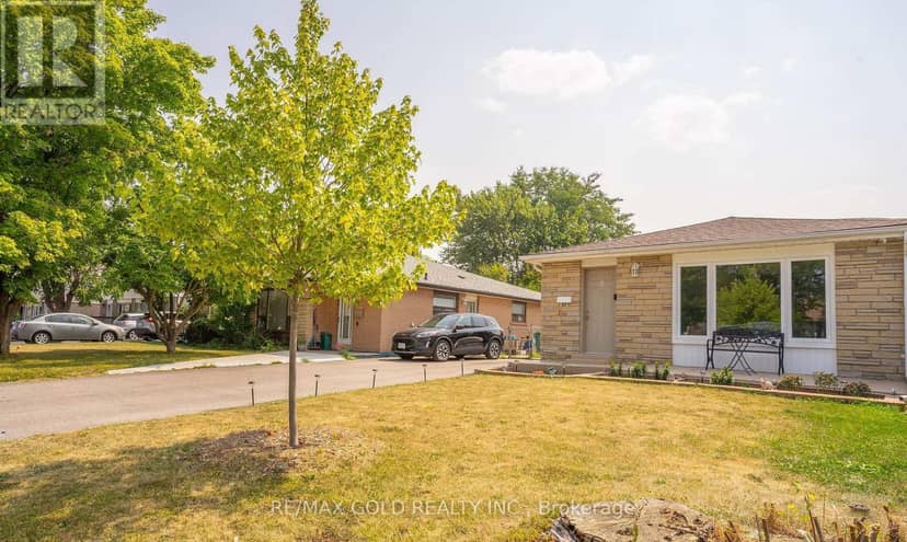 51 Davenport Crescent — photo 2 of 40