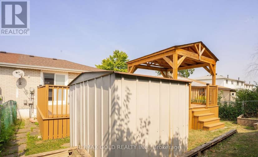 51 Davenport Crescent — photo 36 of 40