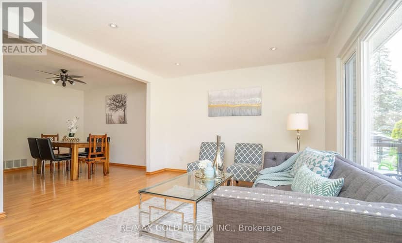 51 Davenport Crescent — photo 7 of 40