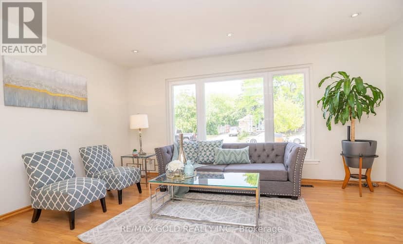 51 Davenport Crescent — photo 8 of 40